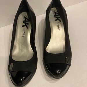 AK black wedge heel